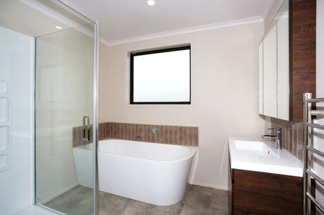 Photo of property in 2 Clark Rise, Pokeno, 2402