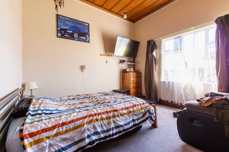 Photo of property in 25 Ruahine Street, Dannevirke, 4930