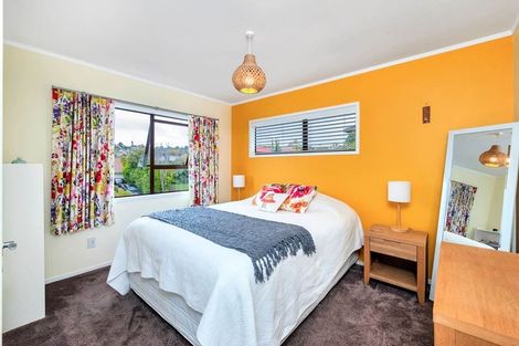Photo of property in 40 Redwing Street, Browns Bay, Auckland, 0630
