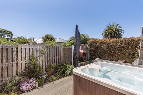 Photo of property in 18 Teoti Street, Paraparaumu Beach, Paraparaumu, 5032