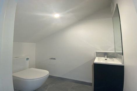 Photo of property in 96d Triangle Road, Massey, Auckland, 0614