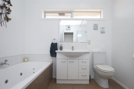 Photo of property in 38 Waiau Street, Cracroft, Christchurch, 8025