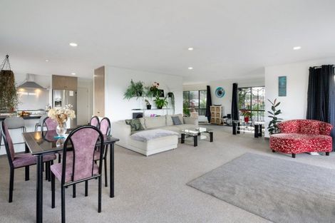 Photo of property in 4 Verbena Glen, Mount Maunganui, 3116