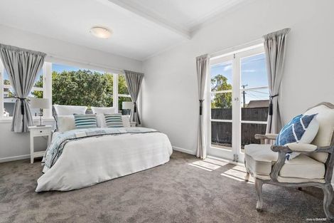 Photo of property in 4 Aliford Avenue, One Tree Hill, Auckland, 1061