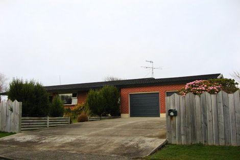 Photo of property in 27 Pine Crescent, Hargest, Invercargill, 9810