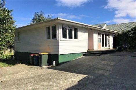 Photo of property in 68a Flanshaw Road, Te Atatu South, Auckland, 0610