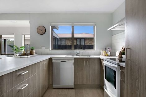 Photo of property in 2/63 Ranch Road, Mount Maunganui, 3116