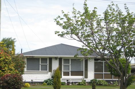Photo of property in 26 Daniels Road, Redwood, Christchurch, 8051