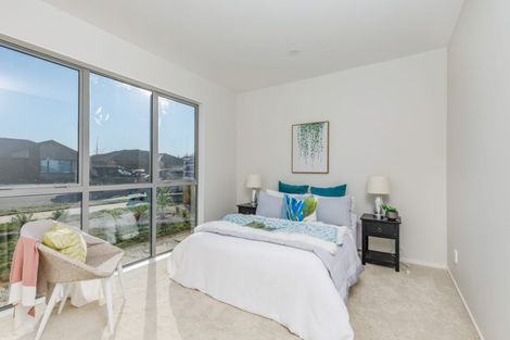 Photo of property in 8 Moemoea Avenue, Kumeu, 0810