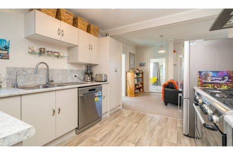 Photo of property in 125 Beach Street, Waikouaiti, 9510