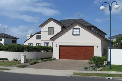 Photo of property in 5 Seacrest Drive, West Harbour, Auckland, 0618