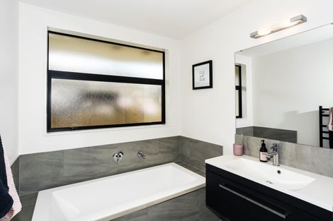 Photo of property in 55 Mark Ball Drive, Pokeno, 2402