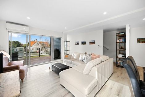 Photo of property in 1/14 Hammond Street, Hamilton Central, Hamilton, 3204