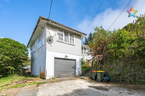 Photo of property in 29 Bird Grove, Stokes Valley, Lower Hutt, 5019