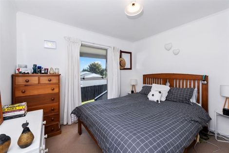 Photo of property in 56 Sherwood Street, Bellevue, Tauranga, 3110