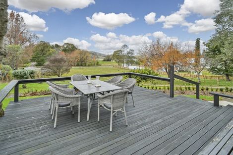 Photo of property in 19 Kenderdine Road, Elsthorpe, Otane, 4277