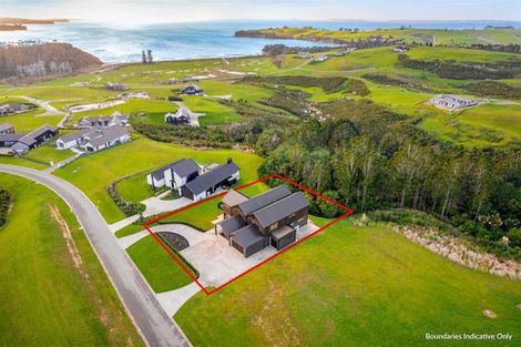 Photo of property in 46 Taha Puke Road, Okura Bush, Silverdale, 0794