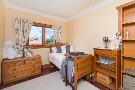 Photo of property in 61 Victoria Avenue, Palmerston North, 4410
