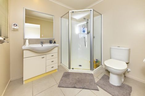 Photo of property in 24 Willow Camp Road, Takanini, 2112