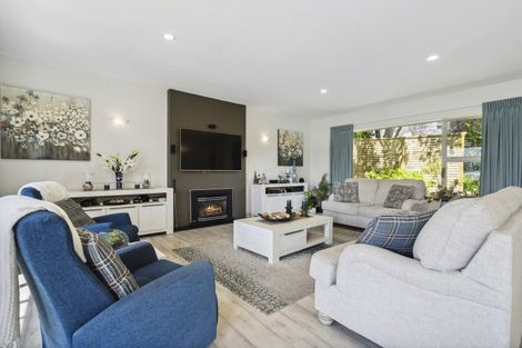 Photo of property in 85 Paremata Road, Paremata, Porirua, 5024