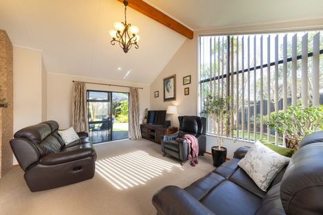 Photo of property in 9 Delta Place, Milson, Palmerston North, 4414
