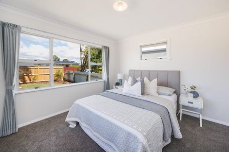 Photo of property in 5 Belvedere Crescent, Takaro, Palmerston North, 4412