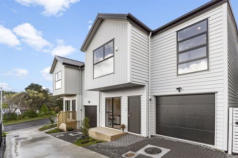 Photo of property in 12b Cranston Street, Torbay, Auckland, 0632