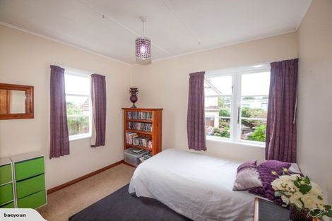 Photo of property in 10 Kipling Street, Johnsonville, Wellington, 6037