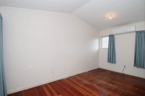 Photo of property in 42 Sunlands Drive, Manurewa, Auckland, 2102