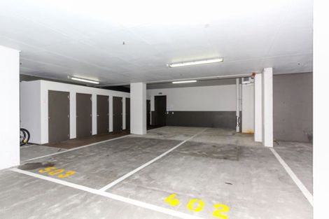 Photo of property in 22 Liardet Apartments, 402/22 Liardet Street, New Plymouth, 4310