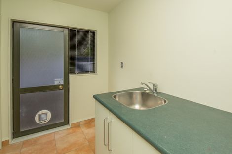 Photo of property in 3 Thicket Close, Redwood, Christchurch, 8051