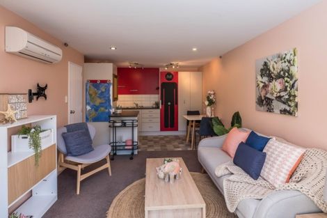 Photo of property in 74a Liardet Street, Vogeltown, Wellington, 6021