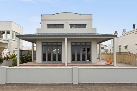 Photo of property in 34 The Esplanade, Westshore, Napier, 4110