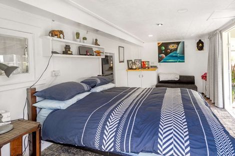 Photo of property in 37 Roretana Drive, Athenree, Waihi Beach, 3177