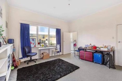Photo of property in 209 The Terrace, Wellington Central, Wellington, 6011