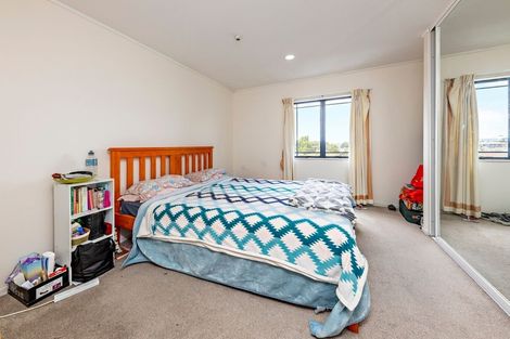 Photo of property in 6/77 Saint George Street, Papatoetoe, Auckland, 2025