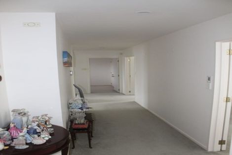 Photo of property in 2/15 Manuka Road, Bayview, Auckland, 0629