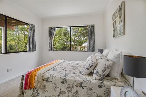 Photo of property in 14 Mccahill Views, Botany Downs, Auckland, 2010