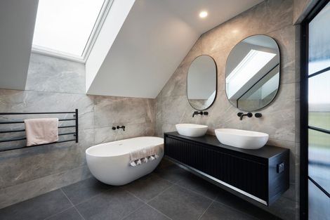 Photo of property in 13 Karere Avenue, Marshland, Christchurch, 8083