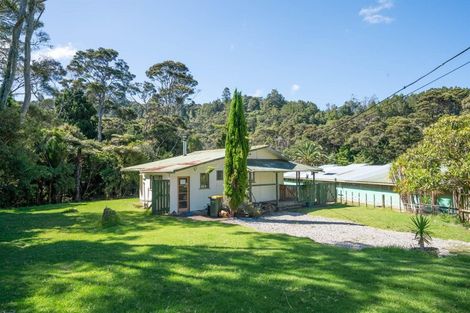 Photo of property in 413 Henderson Valley Road, Henderson Valley, Auckland, 0612