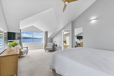 Photo of property in 5 Curnow Way, Kaiwharawhara, Wellington, 6035