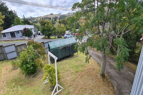 Photo of property in 14 View Street, Maungaturoto, 0520