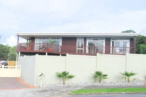 Photo of property in 24 Blue Gum Rise, Sunnyhills, Auckland, 2010