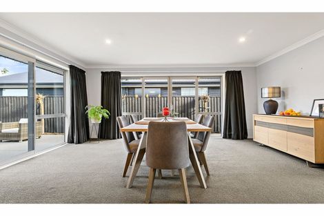 Photo of property in 4 Franklin Drive, Rangiora, 7400