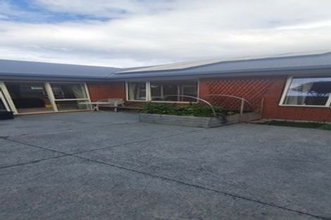 Photo of property in 31 Daniels Road, Redwood, Christchurch, 8051