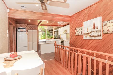 Photo of property in 54 Wood Bay Road, Titirangi, Auckland, 0604