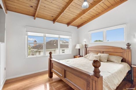 Photo of property in 287 Te Atatu Road, Te Atatu South, Auckland, 0610