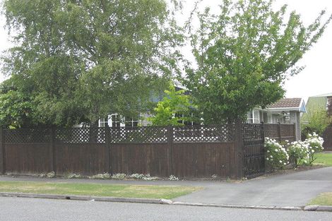 Photo of property in 11 Ingrid Street, Parklands, Christchurch, 8083
