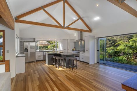 Photo of property in 56 Rewa Rewa Valley, Tairua, 3508