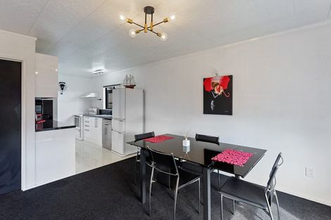 Photo of property in 14 Hurley Road, Paraparaumu Beach, Paraparaumu, 5032